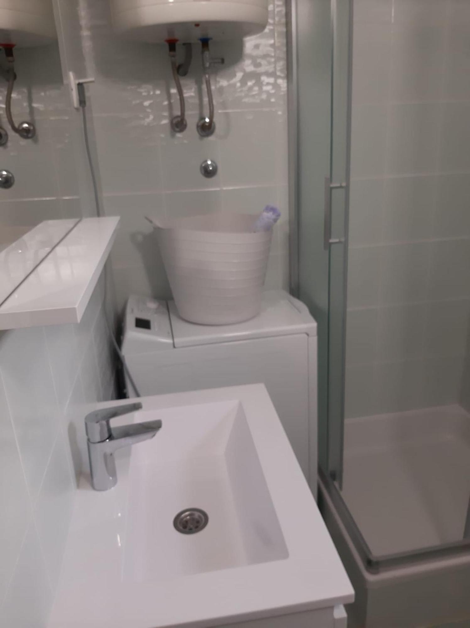 Apartments Nona Сен Екстериор снимка