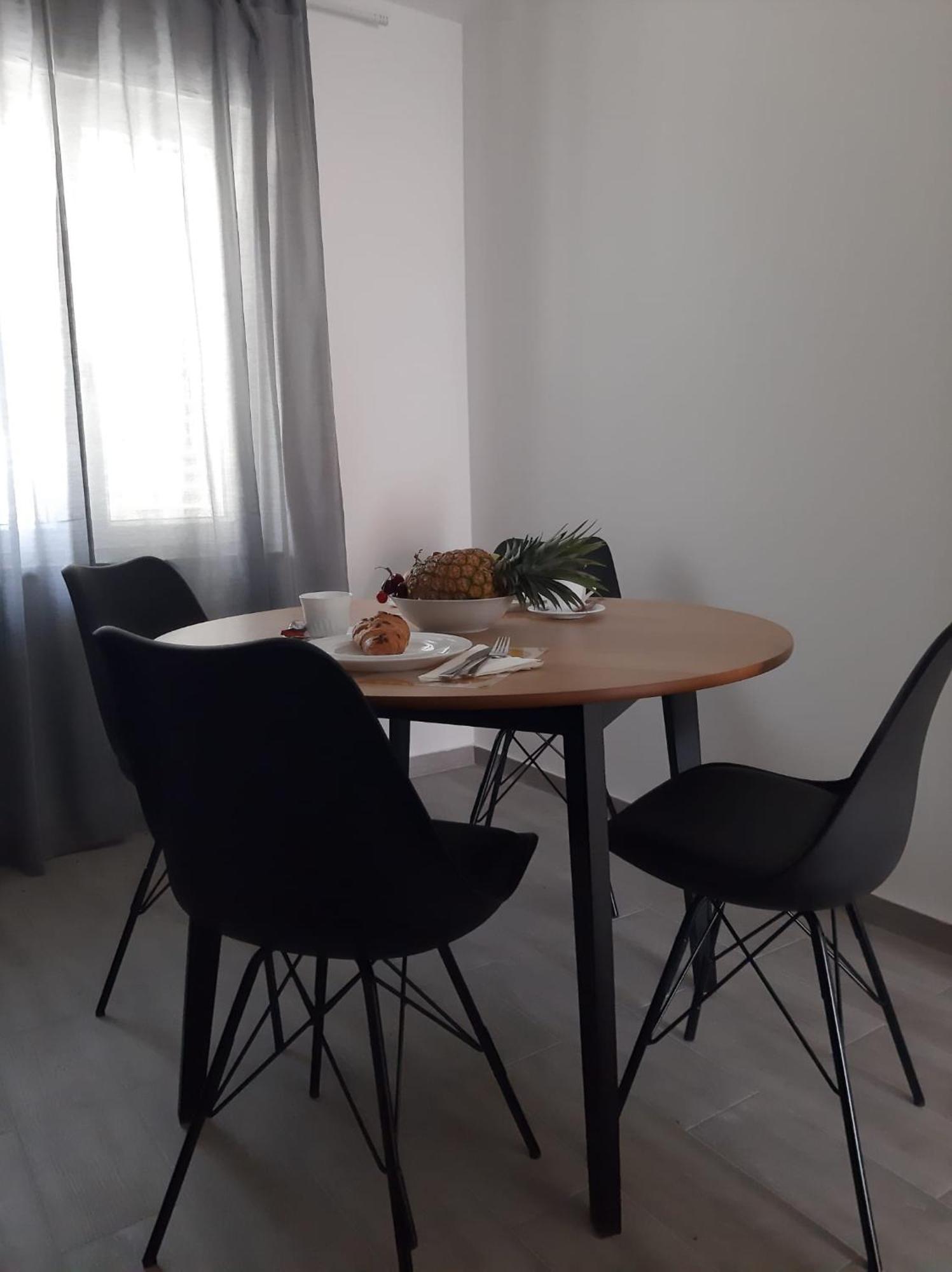 Apartments Nona Сен Екстериор снимка